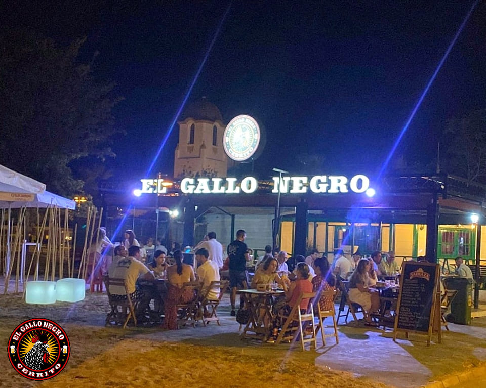 Momento memorable en El Gallo Negro