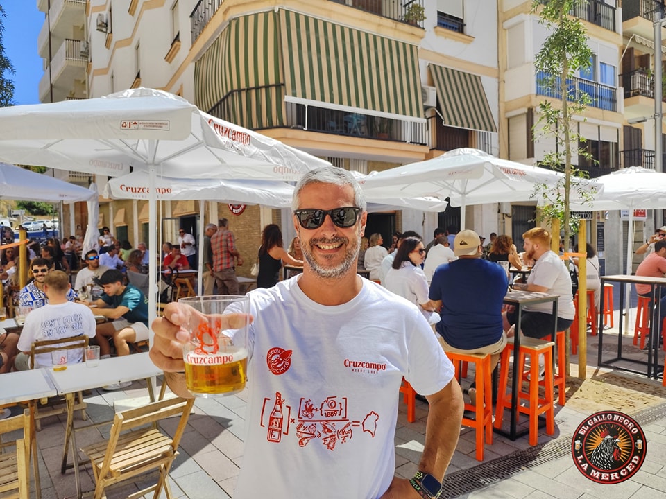 Celebración en El Gallo Negro