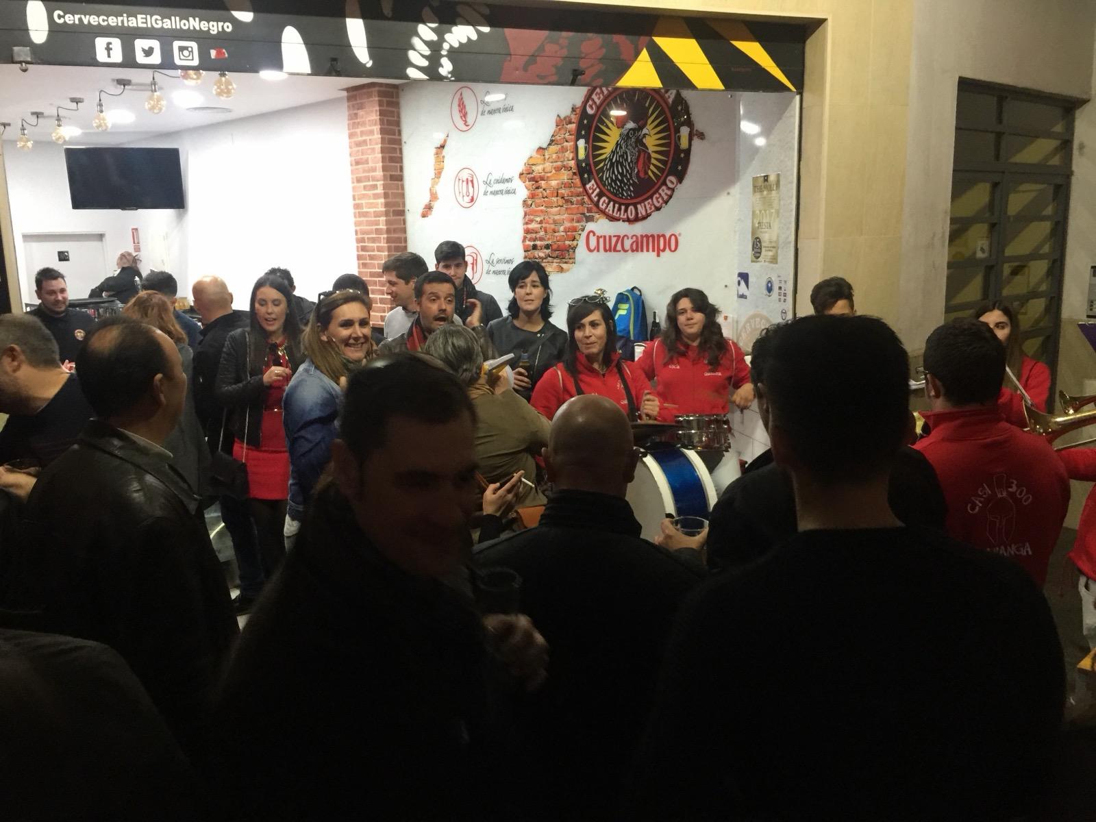 Celebración en El Gallo Negro