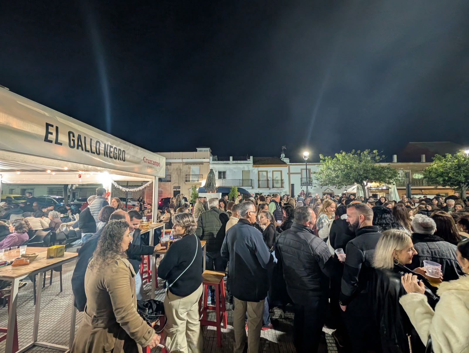Celebración en El Gallo Negro